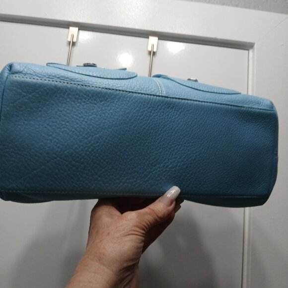 Lovecat Paris Powder Blue Satchel - Picture 2 of 11